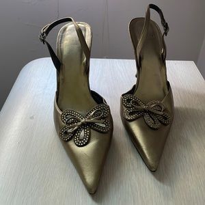 Stuart Weitzman Cooper Size 9.5  Evening Wear with Rhinestones, Heel size 3.5